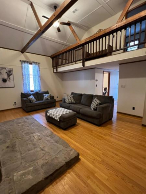 Buckhorn Cabin
